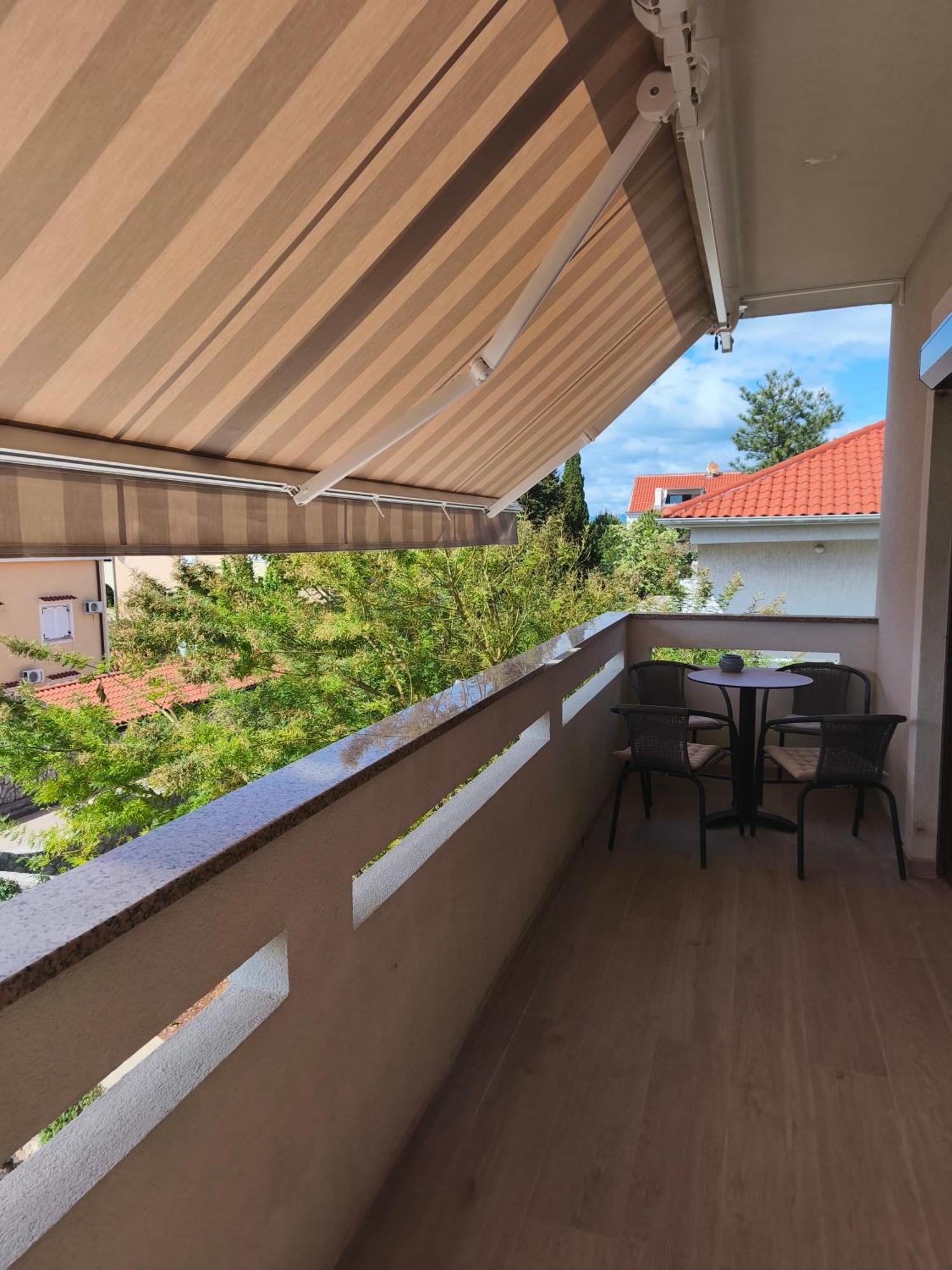 Apartmani Romana Punat Buitenkant foto